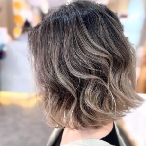 女生短髮造型
