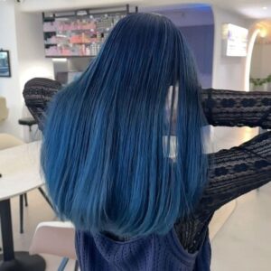 女生長髮造型
