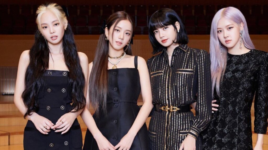 BLACKPINK Jennie：經典不敗的瀏海輪廓染，秒變時髦小臉