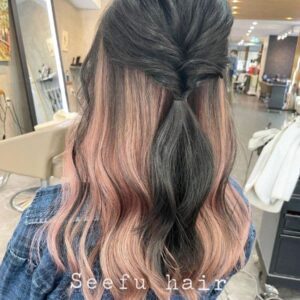 挑染：區塊染：個性最鮮明，用髮色宣示態度