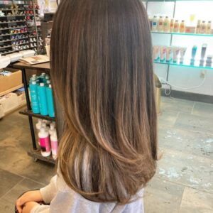 挑染：細緻線條染：專屬精緻女孩的低調奢華